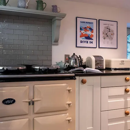 Stone Arthur 安布尔塞德