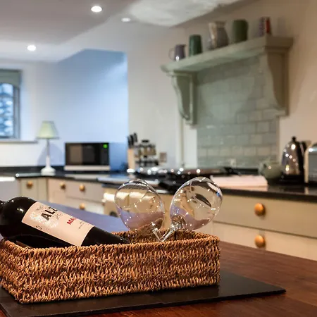 Stone Arthur Dom wakacyjny *